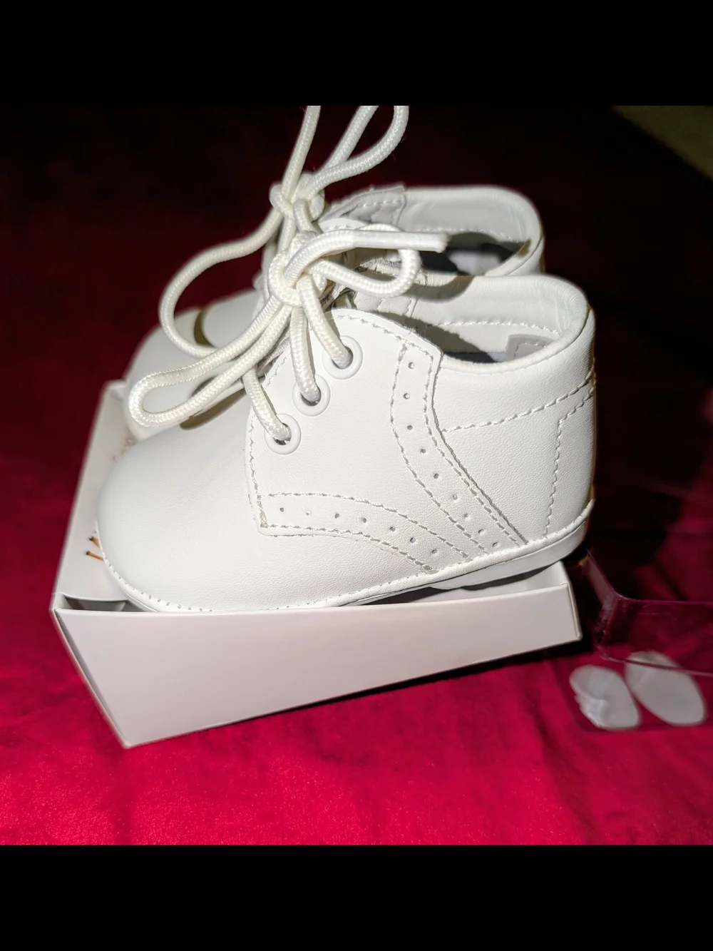 New Baby Deer White Lace-Up Baby Shoes. Size 1.